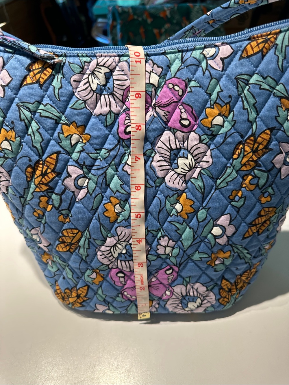 NEW! Vera Bradley Slouchy Bucket Shoulder Bag in Wild Prairie Print - Picture 7 of 9